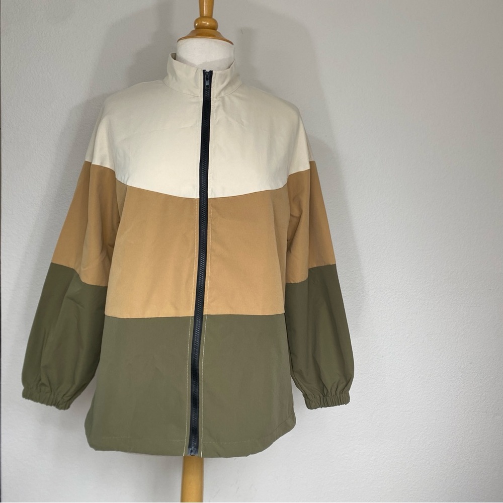3/$25 Shein Men's Tan Olive Colorblock Full Zip Windbreaker Jacket Size Medium